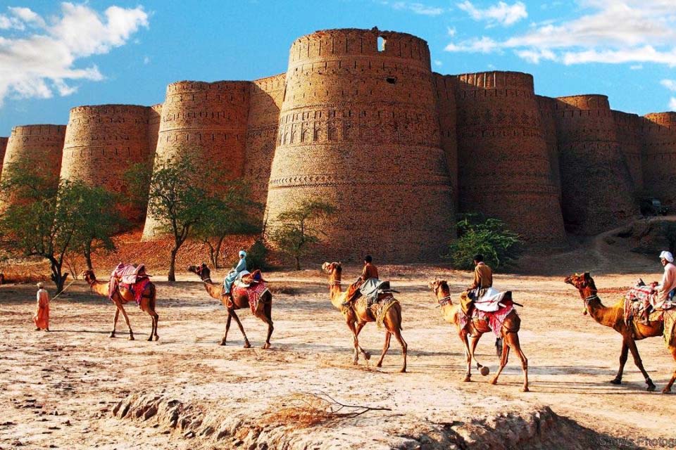 Derawar Fort